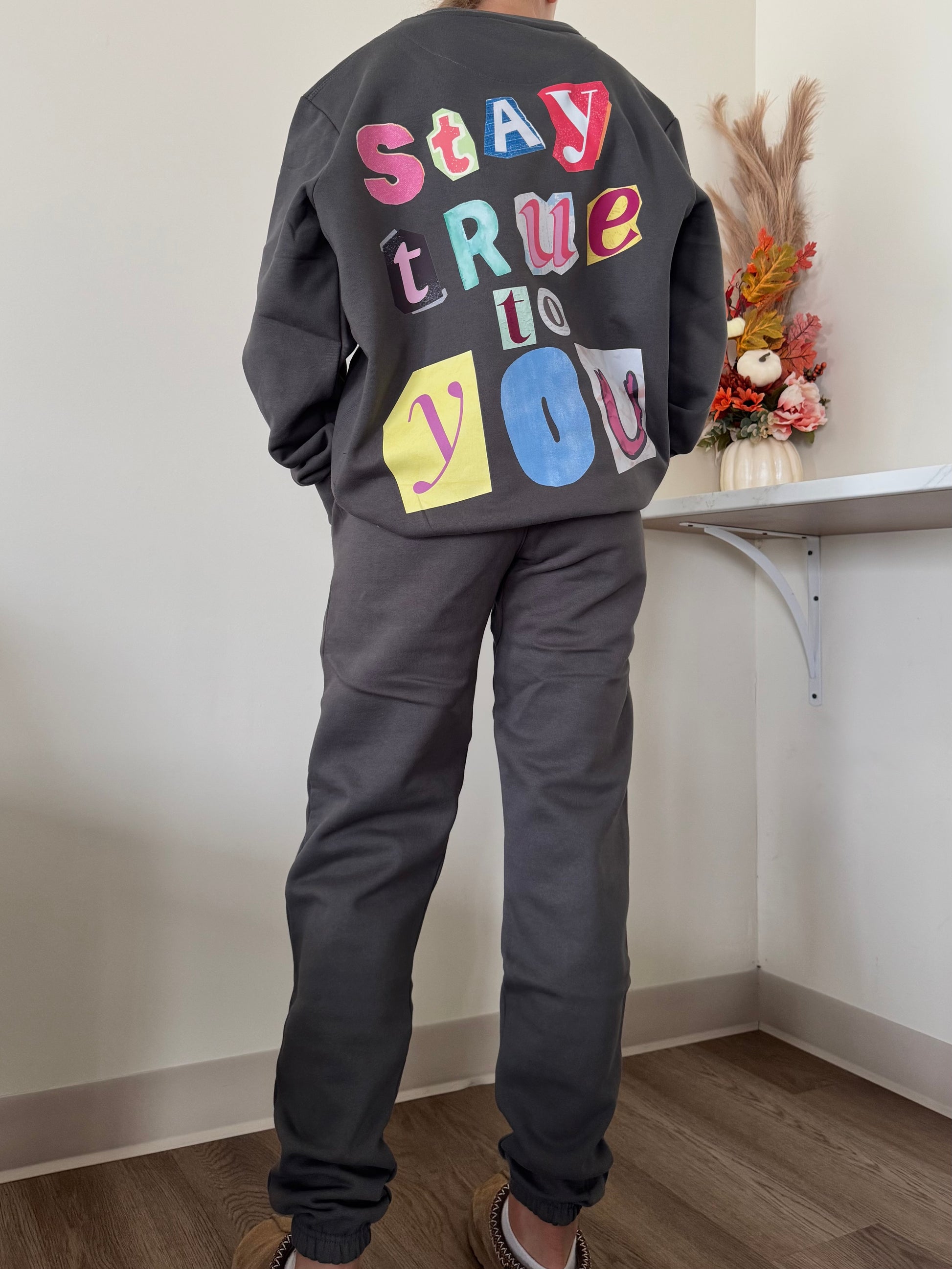 ONLINE EXCLUSIVE - Newspaper Stay True Crew