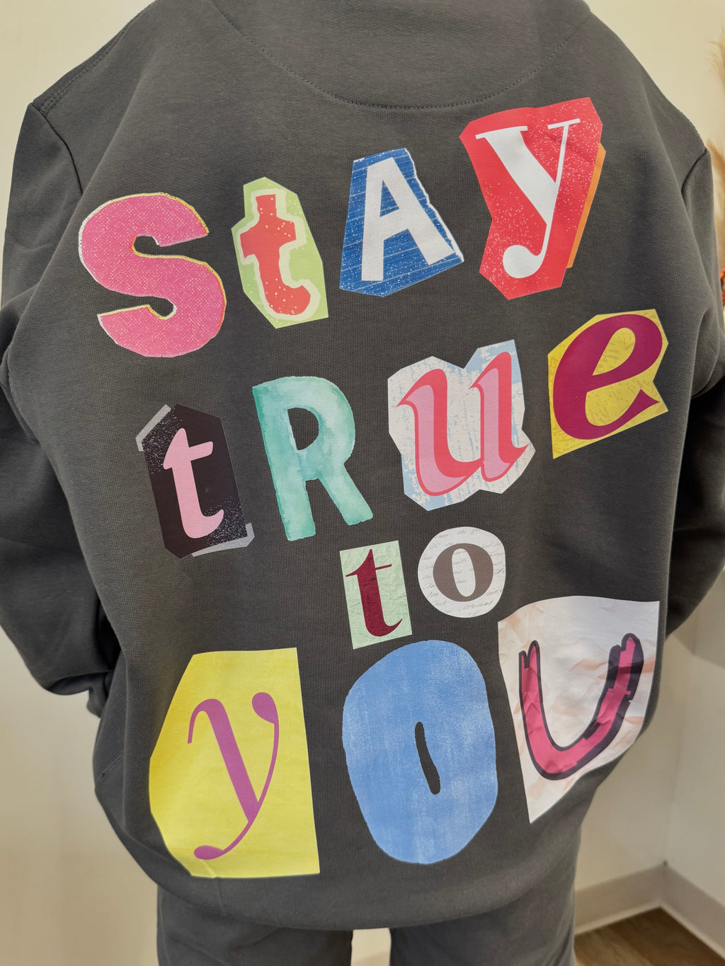 ONLINE EXCLUSIVE - Newspaper Stay True Crew
